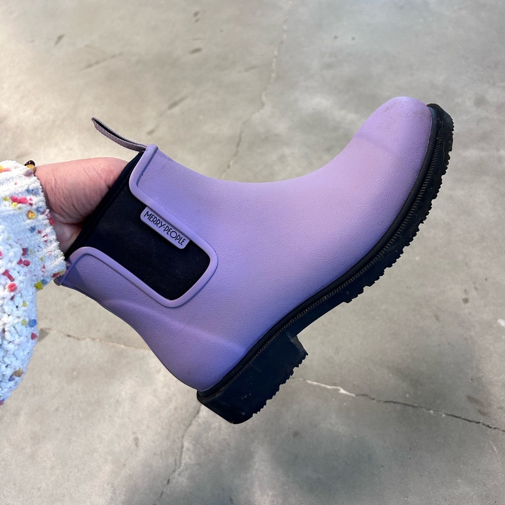 Lavender + Navy Merry People Gum Boots